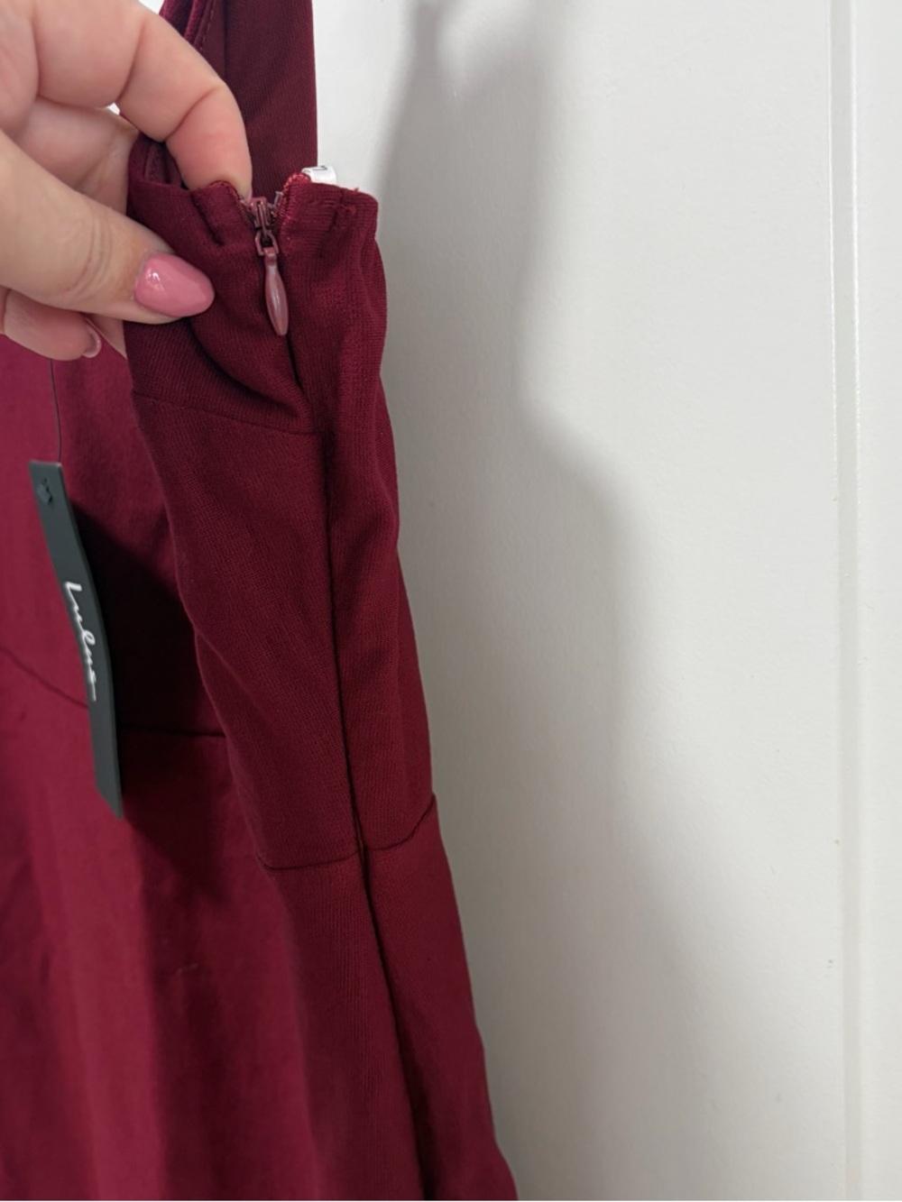 Lulus Stun Like Me NWT‎ size Small Wine Red Bodycon Trumpet Hem Midi Dress - Picture 8 of 12